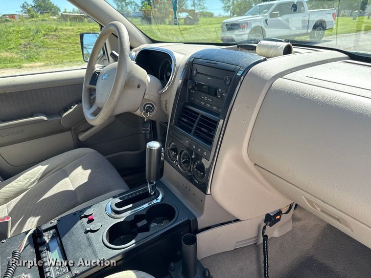 image for item DV2037 2007 Ford Explorer SUV