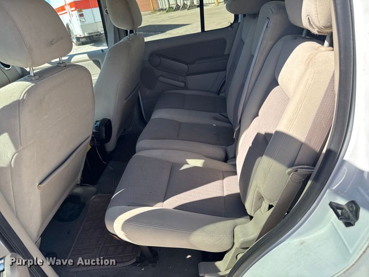 image for item DV2037 2007 Ford Explorer SUV