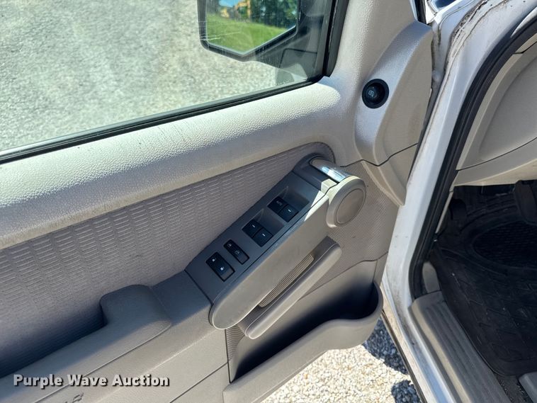image for item DV2037 2007 Ford Explorer SUV