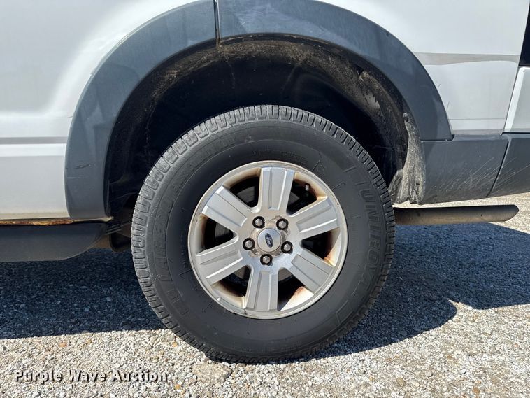 image for item DV2037 2007 Ford Explorer SUV