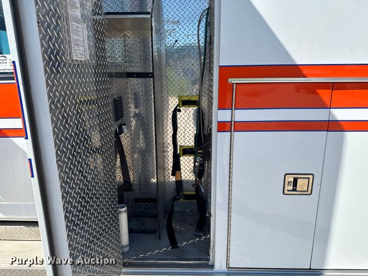 image for item DV2038 2008 GMC C4500 ambulance