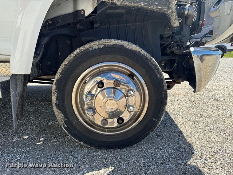 image for item DV2038 2008 GMC C4500 ambulance