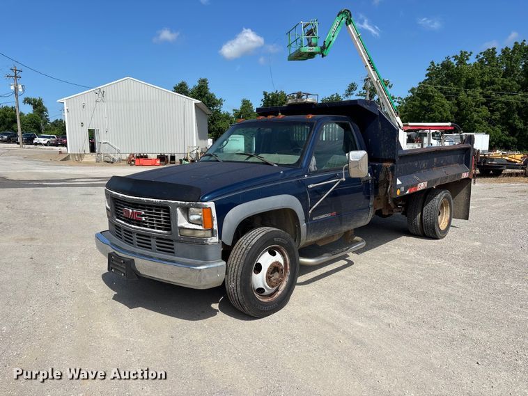 2000-gmc-sierra-3500-pickup-truck #1490638