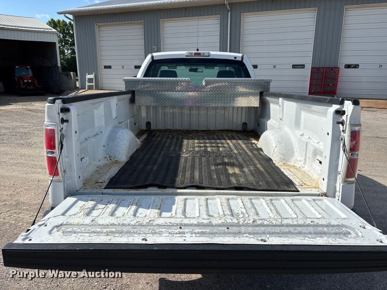image for item DV4355 2013 Ford F150 XL pickup truck