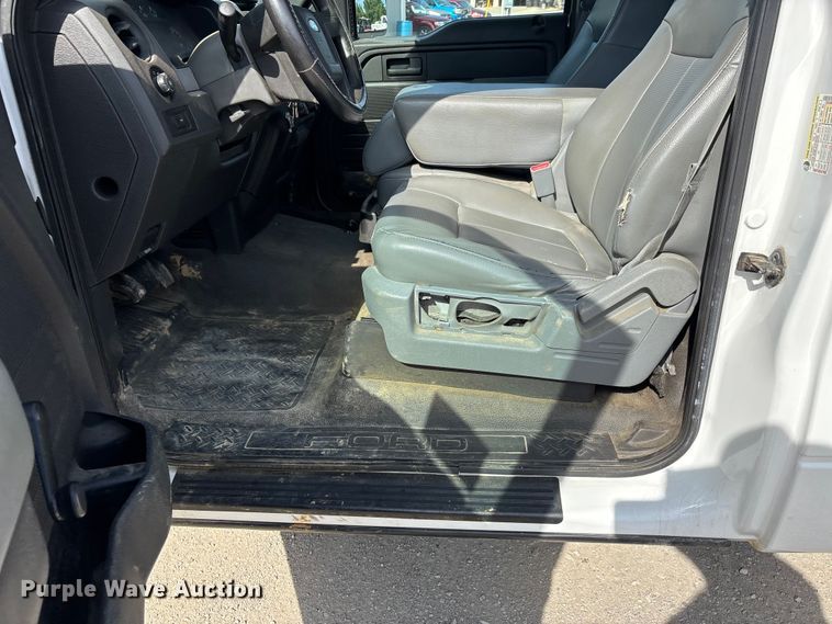 image for item DV4355 2013 Ford F150 XL pickup truck