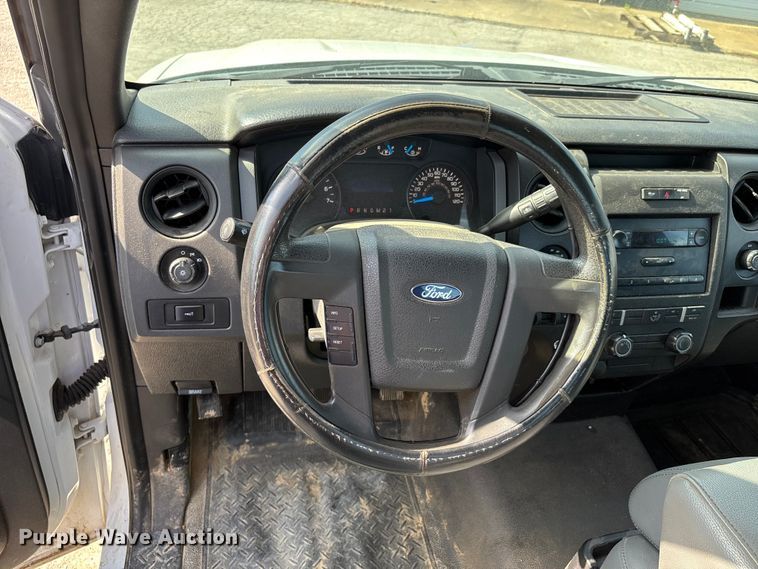 image for item DV4355 2013 Ford F150 XL pickup truck