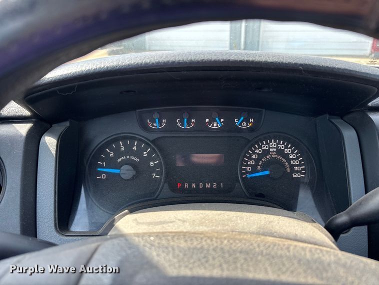 image for item DV4355 2013 Ford F150 XL pickup truck