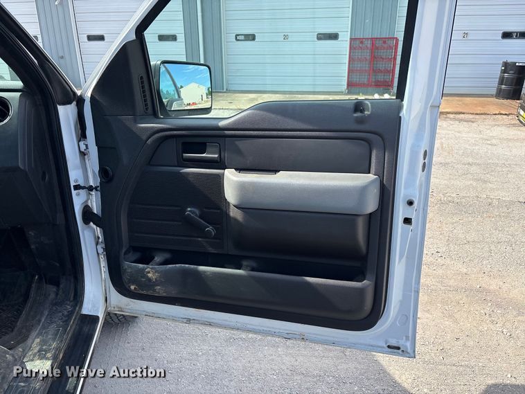 image for item DV4355 2013 Ford F150 XL pickup truck