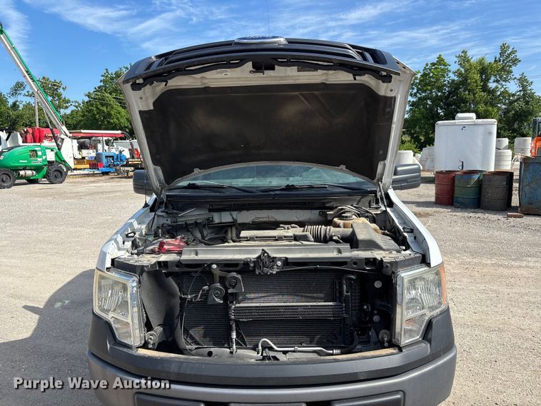 image for item DV4355 2013 Ford F150 XL pickup truck