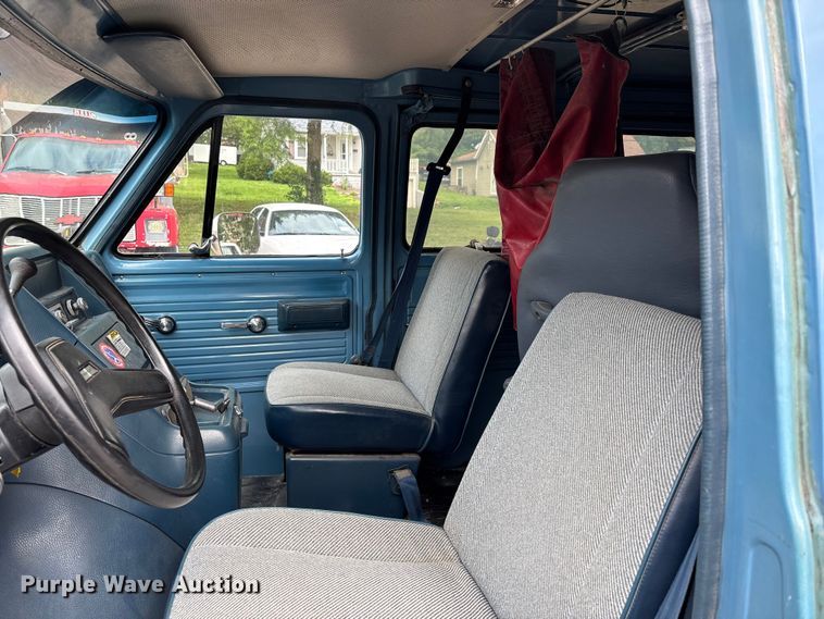 image for item DV4414 1983 Chevrolet G10 sewer camera van