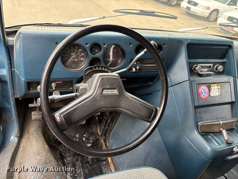 image for item DV4414 1983 Chevrolet G10 sewer camera van