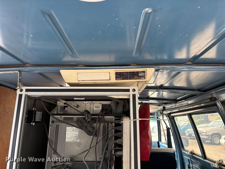 image for item DV4414 1983 Chevrolet G10 sewer camera van