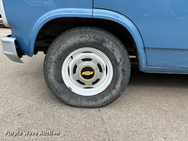 image for item DV4414 1983 Chevrolet G10 sewer camera van