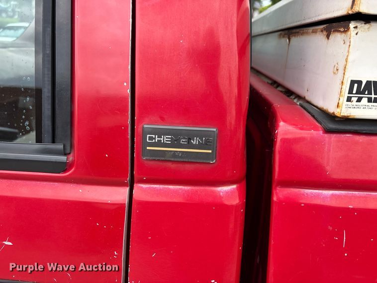 image for item DV4415 1990 Chevrolet C1500 pickup truck