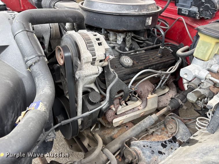 image for item DV4415 1990 Chevrolet C1500 pickup truck