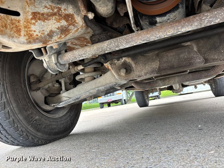 image for item DV4415 1990 Chevrolet C1500 pickup truck