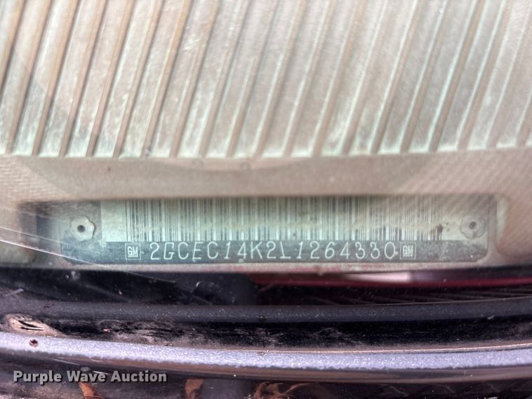 image for item DV4415 1990 Chevrolet C1500 pickup truck