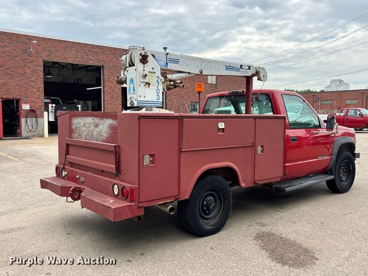 image for item DV4416 1995 GMC K2500 utility bed pickup truck