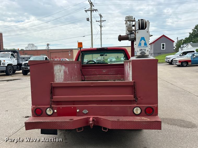 image for item DV4416 1995 GMC K2500 utility bed pickup truck