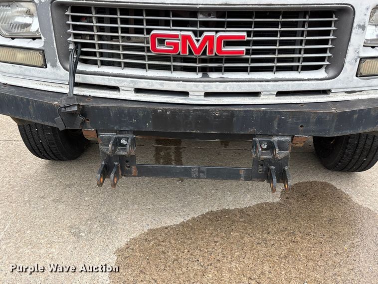 image for item DV4416 1995 GMC K2500 utility bed pickup truck