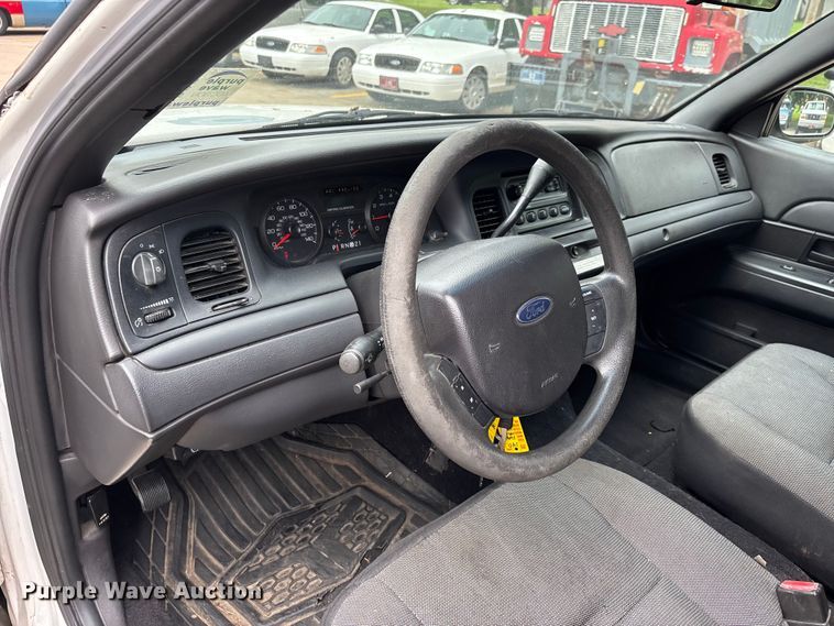 image for item DV4419 2008 Ford Crown Victoria Police Interceptor 