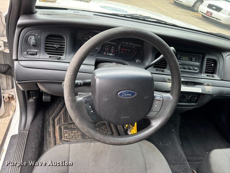 image for item DV4419 2008 Ford Crown Victoria Police Interceptor 