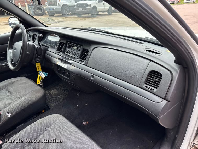 image for item DV4419 2008 Ford Crown Victoria Police Interceptor 