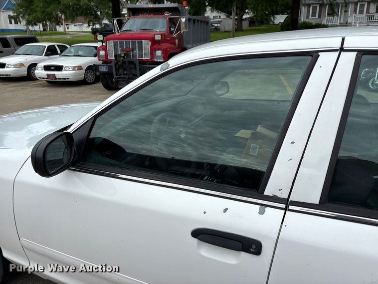 image for item DV4420 2005 Ford Crown Victoria Police Interceptor 