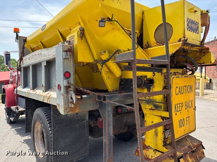 image for item DV4421 1987 Chevrolet C7 dump truck