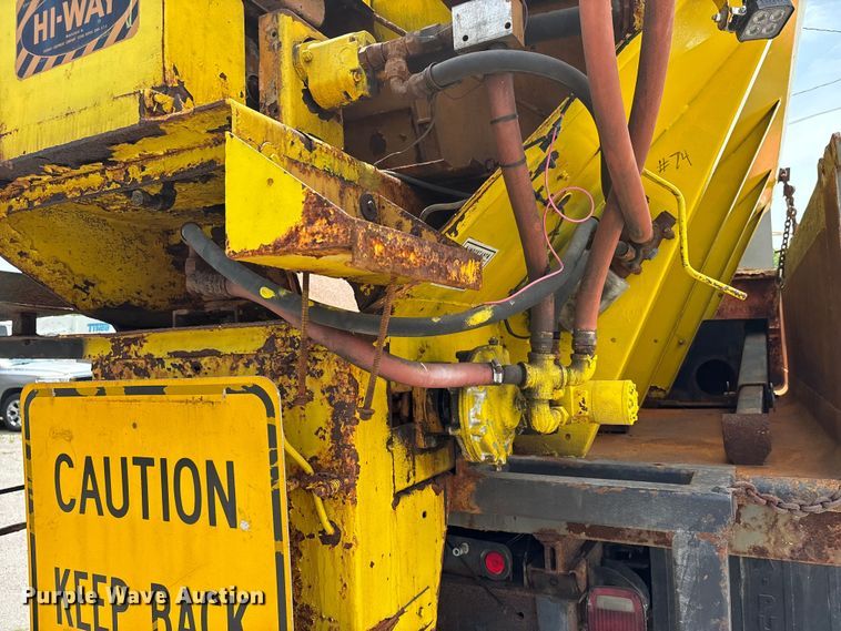 image for item DV4421 1987 Chevrolet C7 dump truck