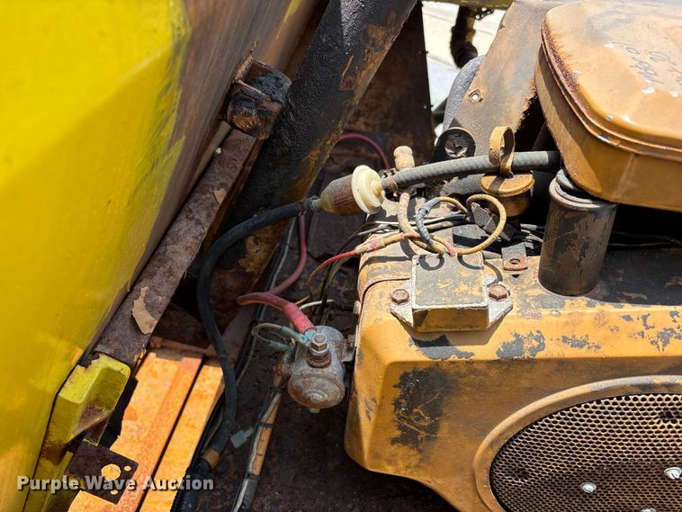 image for item DV4421 1987 Chevrolet C7 dump truck