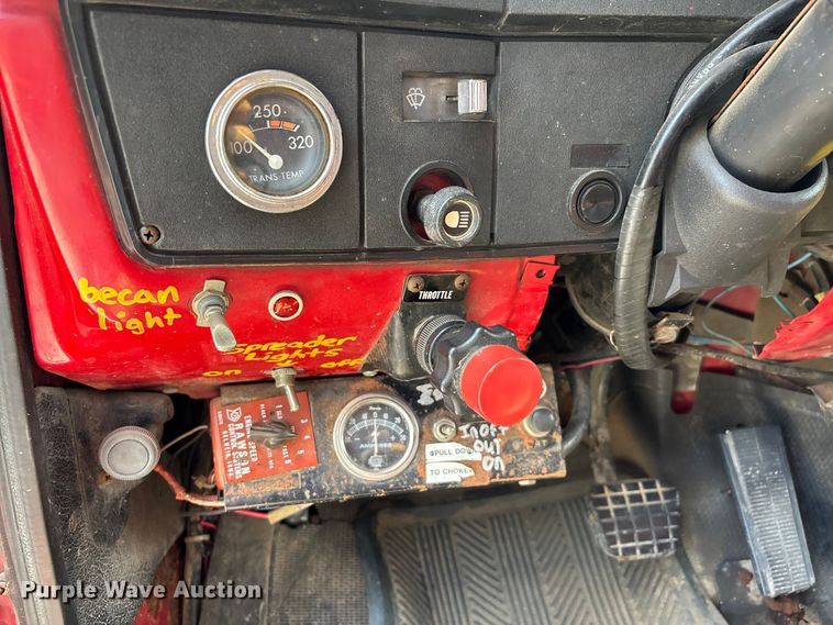 image for item DV4421 1987 Chevrolet C7 dump truck