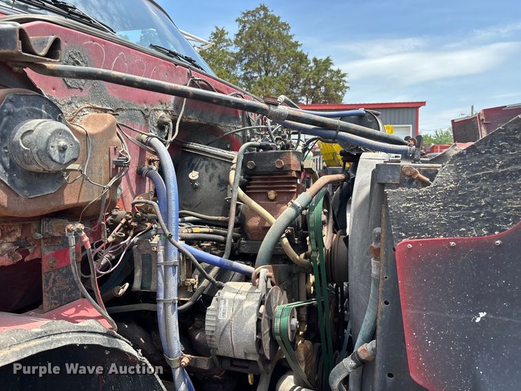 image for item DV4421 1987 Chevrolet C7 dump truck