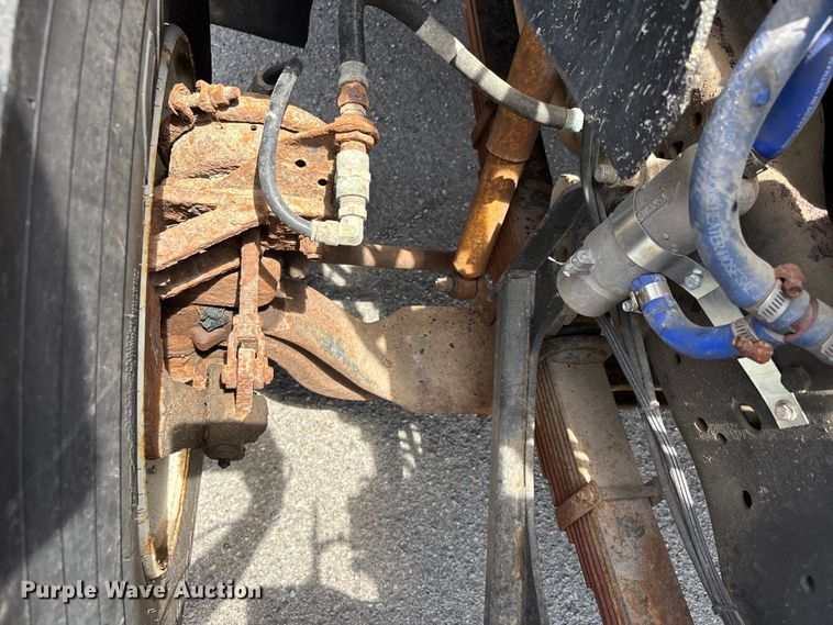 image for item DV4421 1987 Chevrolet C7 dump truck