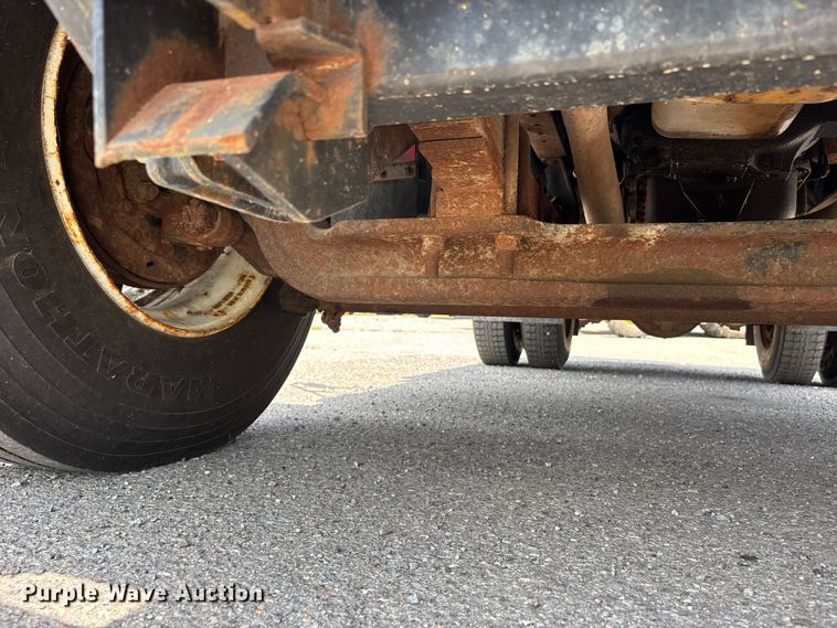 image for item DV4421 1987 Chevrolet C7 dump truck