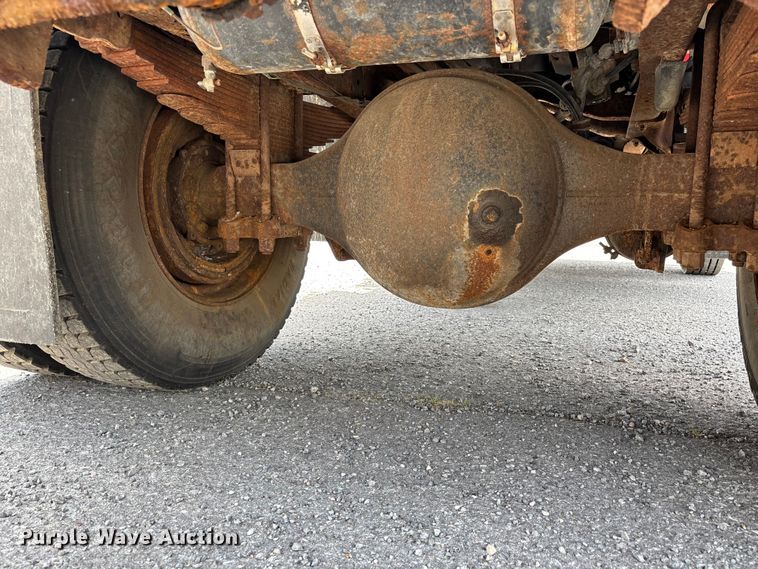 image for item DV4421 1987 Chevrolet C7 dump truck