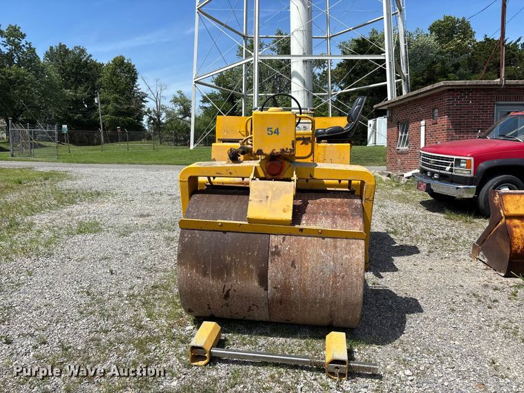 image for item DV4423 Hyster double drum roller