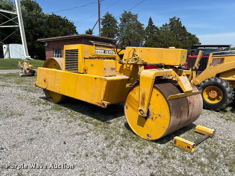 image for item DV4423 Hyster double drum roller