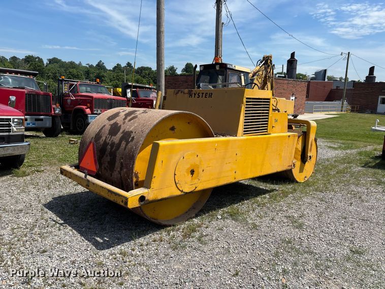 image for item DV4423 Hyster double drum roller
