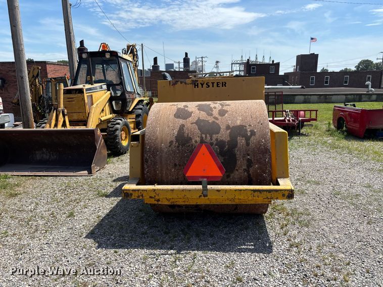 image for item DV4423 Hyster double drum roller