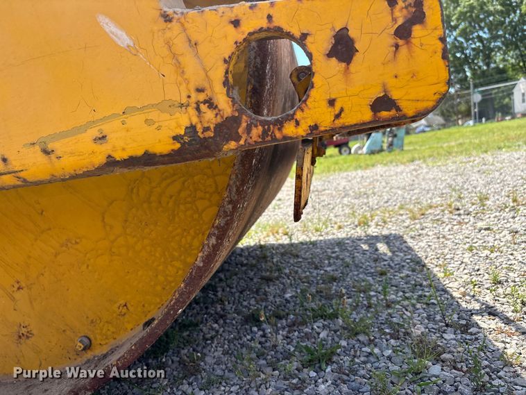 image for item DV4423 Hyster double drum roller