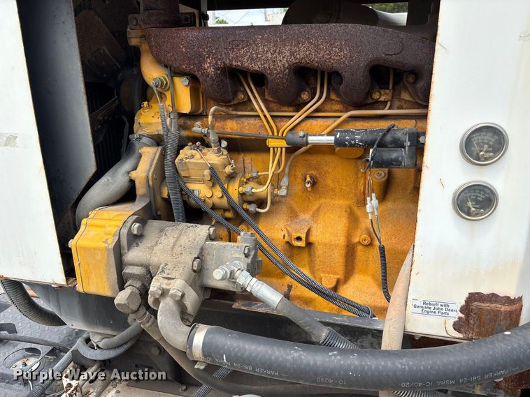 image for item DV4424 1990 Ford CF7000 street sweeper truck