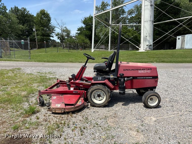 image for item DV4426 Toro Groundsmaster 223-D ZTR lawn mower