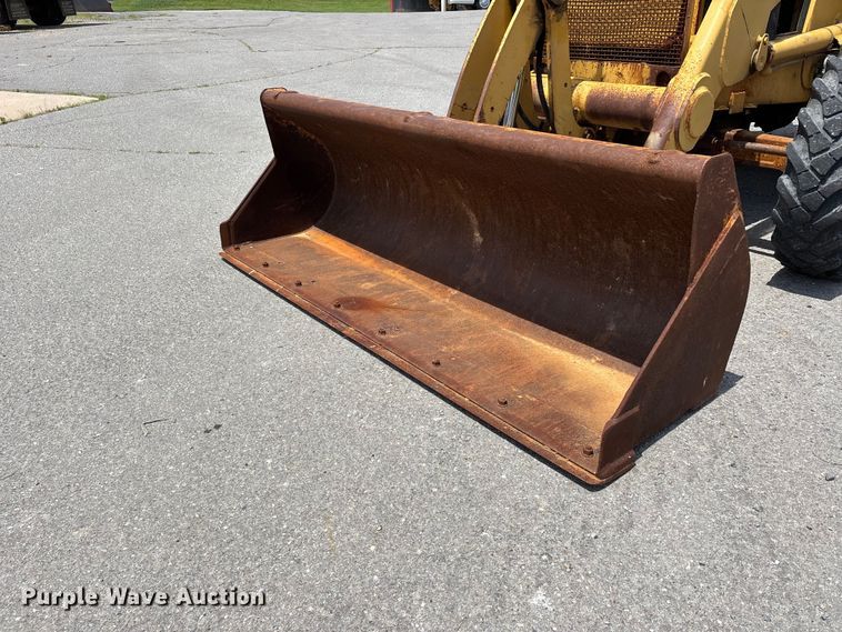 image for item DV4427 1989 Caterpillar 416 backhoe