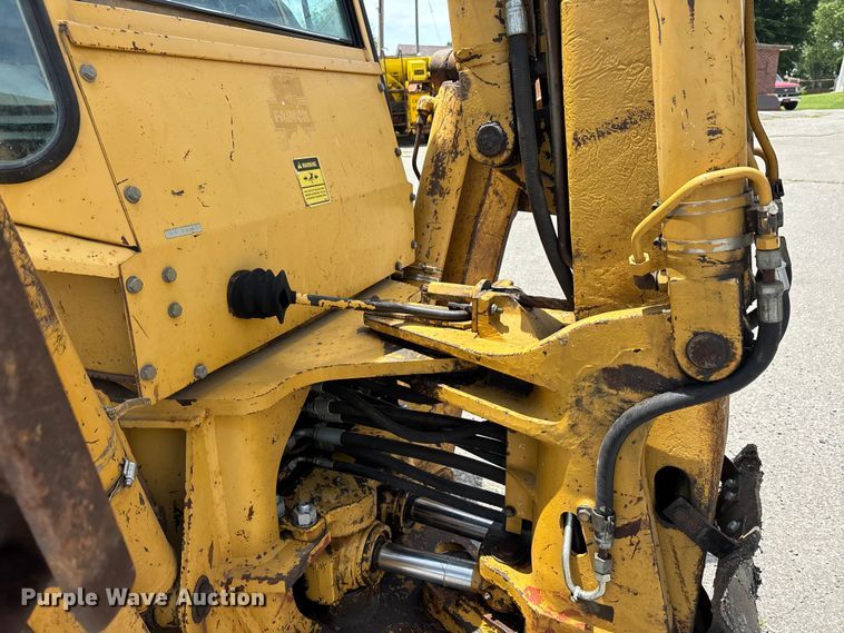image for item DV4427 1989 Caterpillar 416 backhoe