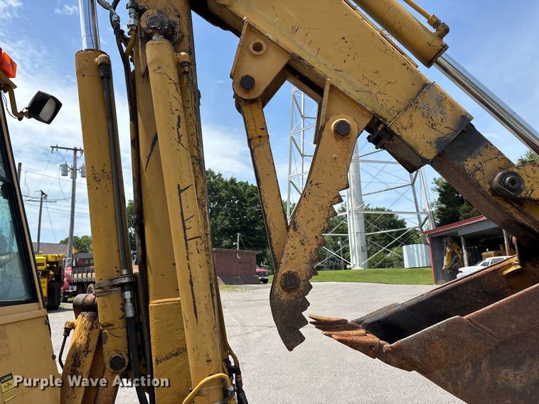 image for item DV4427 1989 Caterpillar 416 backhoe