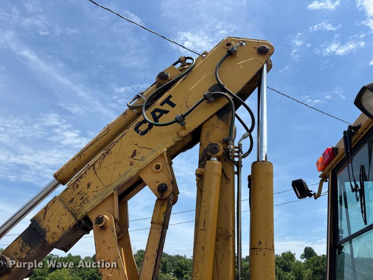 image for item DV4427 1989 Caterpillar 416 backhoe