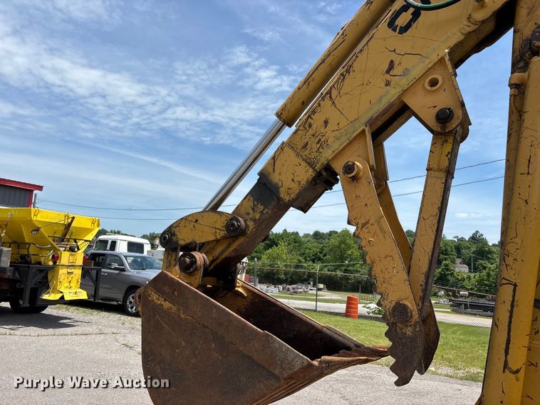 image for item DV4427 1989 Caterpillar 416 backhoe