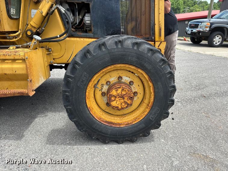 image for item DV4427 1989 Caterpillar 416 backhoe