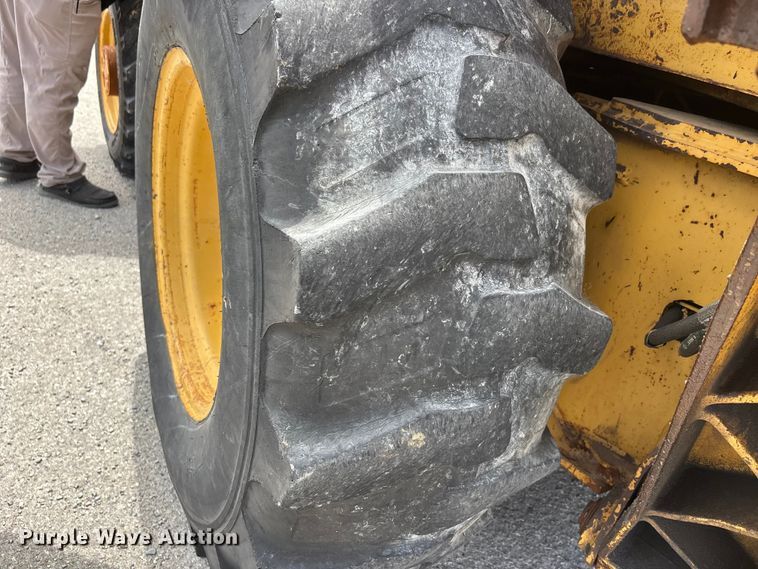 image for item DV4427 1989 Caterpillar 416 backhoe